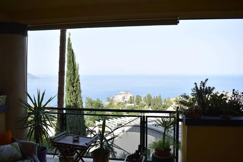 Taormina Home Sweet Home Apartment